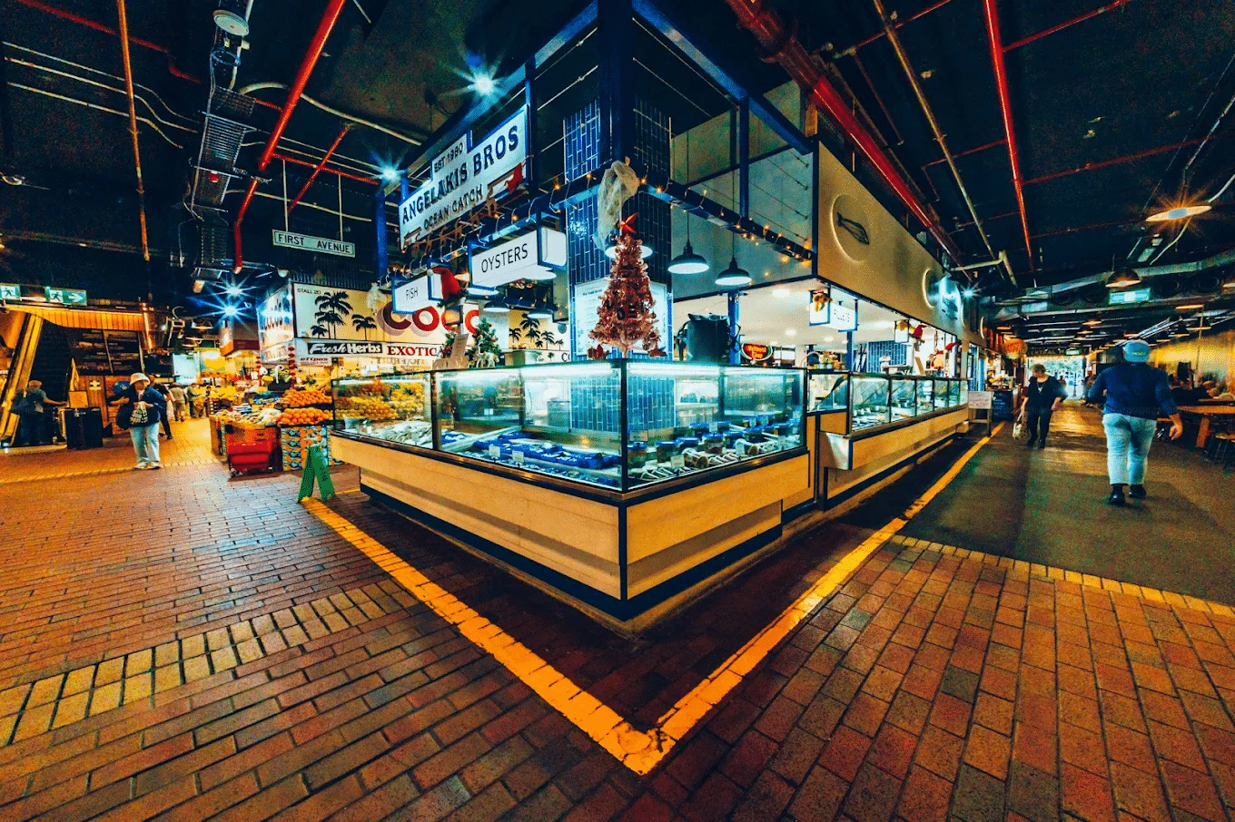 Food stand with christmas tree at adelaide holiday market