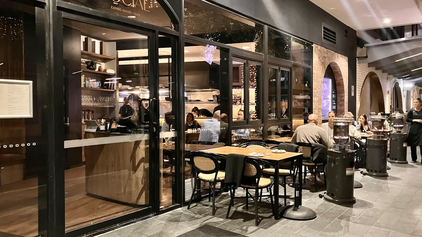 People dining in a Gold Coast restaurant