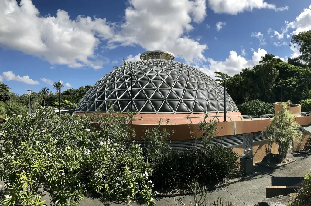 a large domed building in brisbane