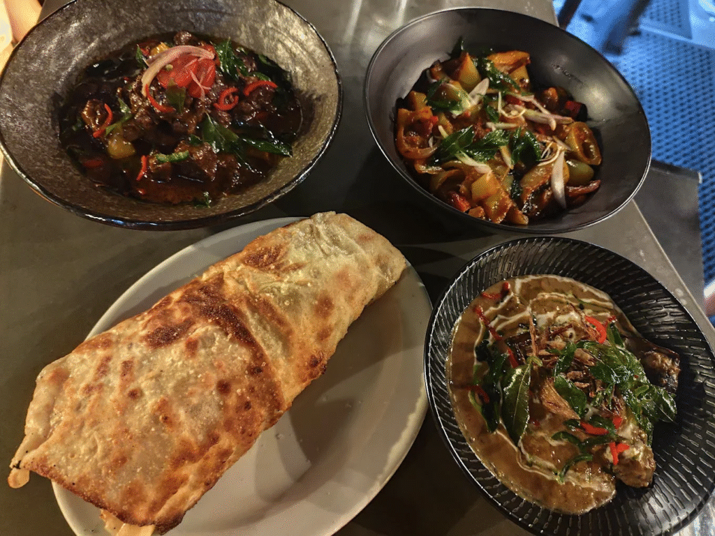 Food Tours in Darwin: Discover the Best Flavors in  Groups