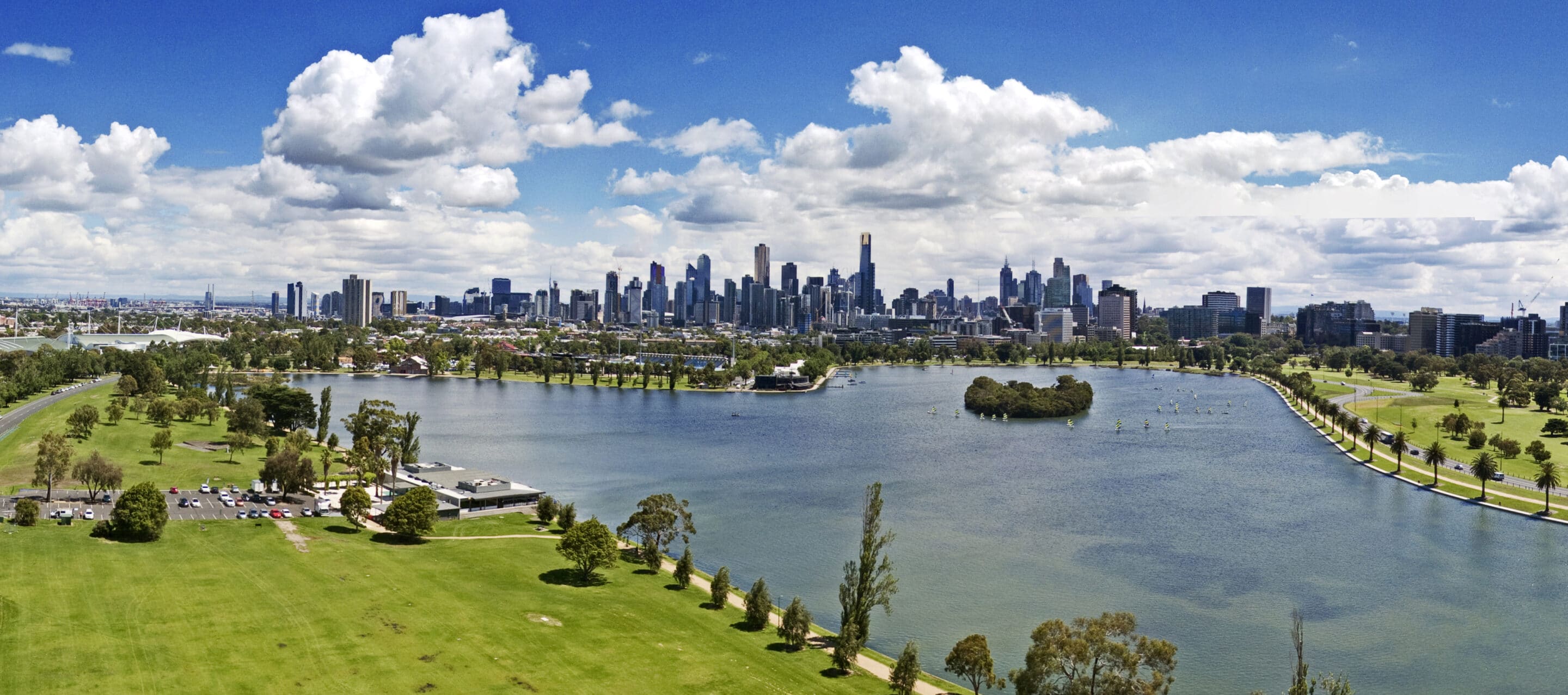 albert park lake scaled