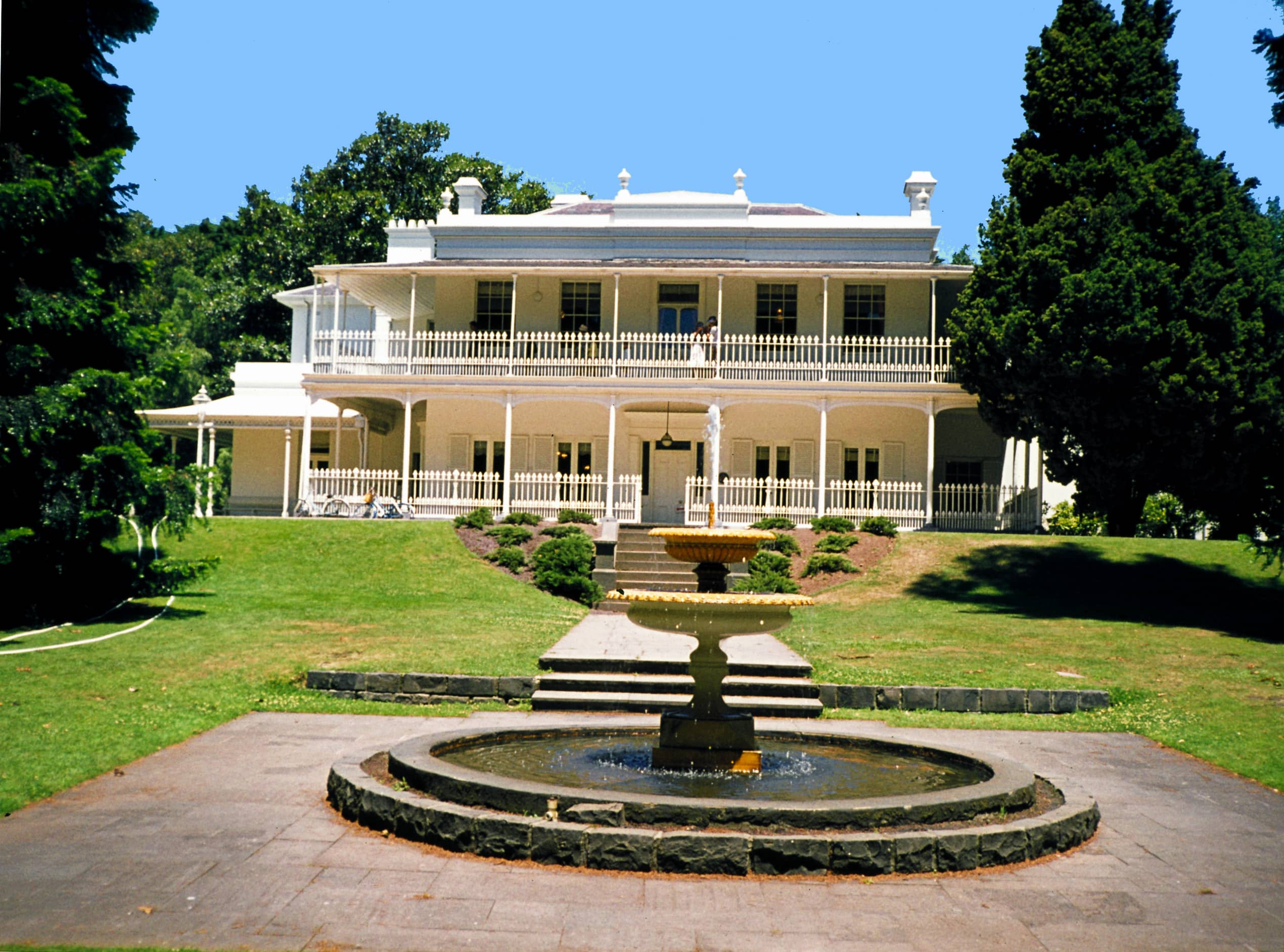 como house gardens