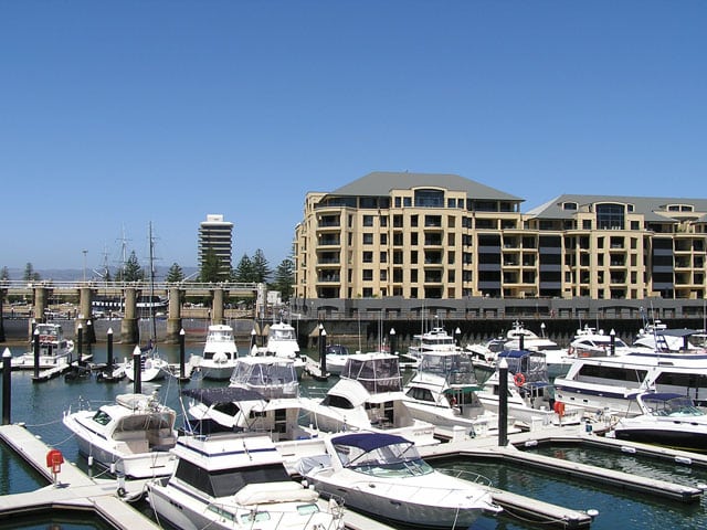 holdfast shores marina