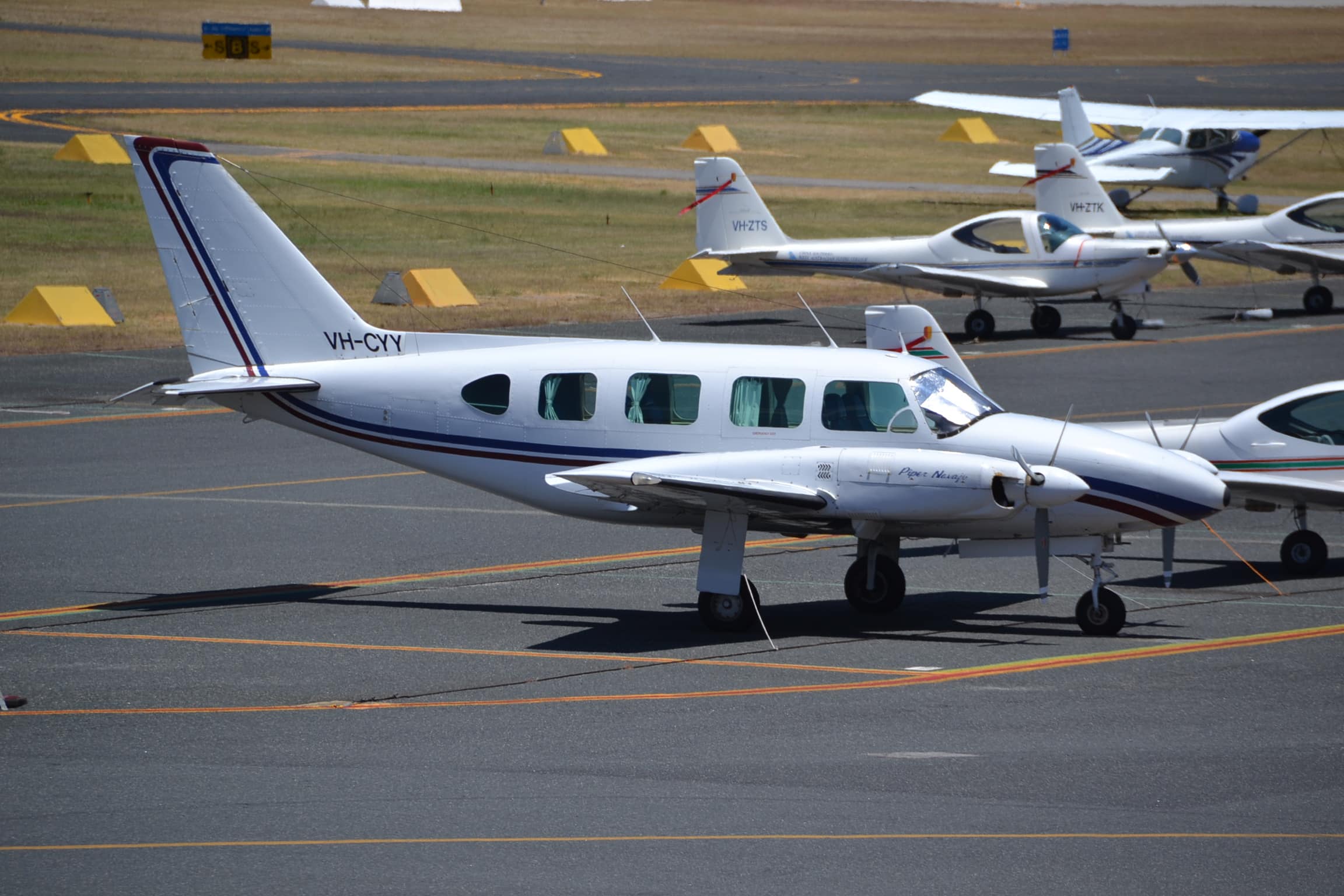 jandakot airport jad