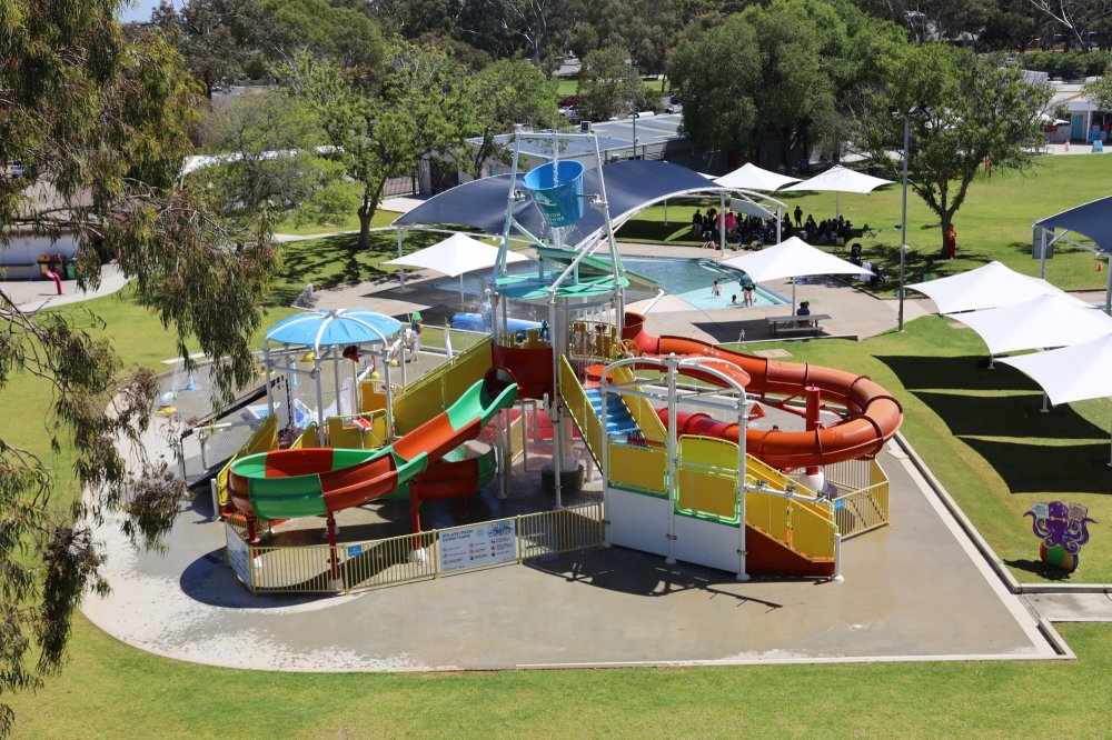 marion outdoor pool