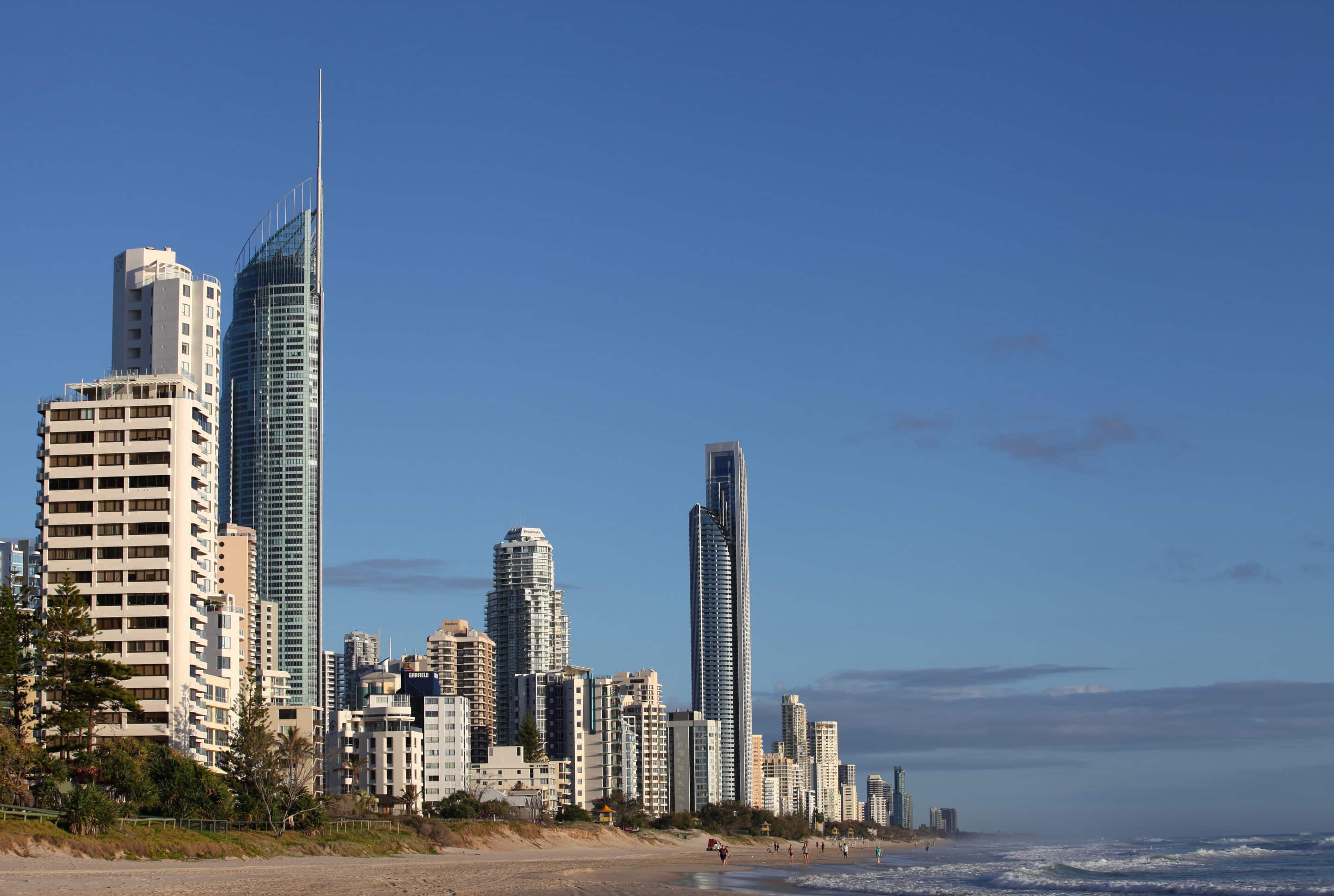 surfers paradise beachfront markets scaled