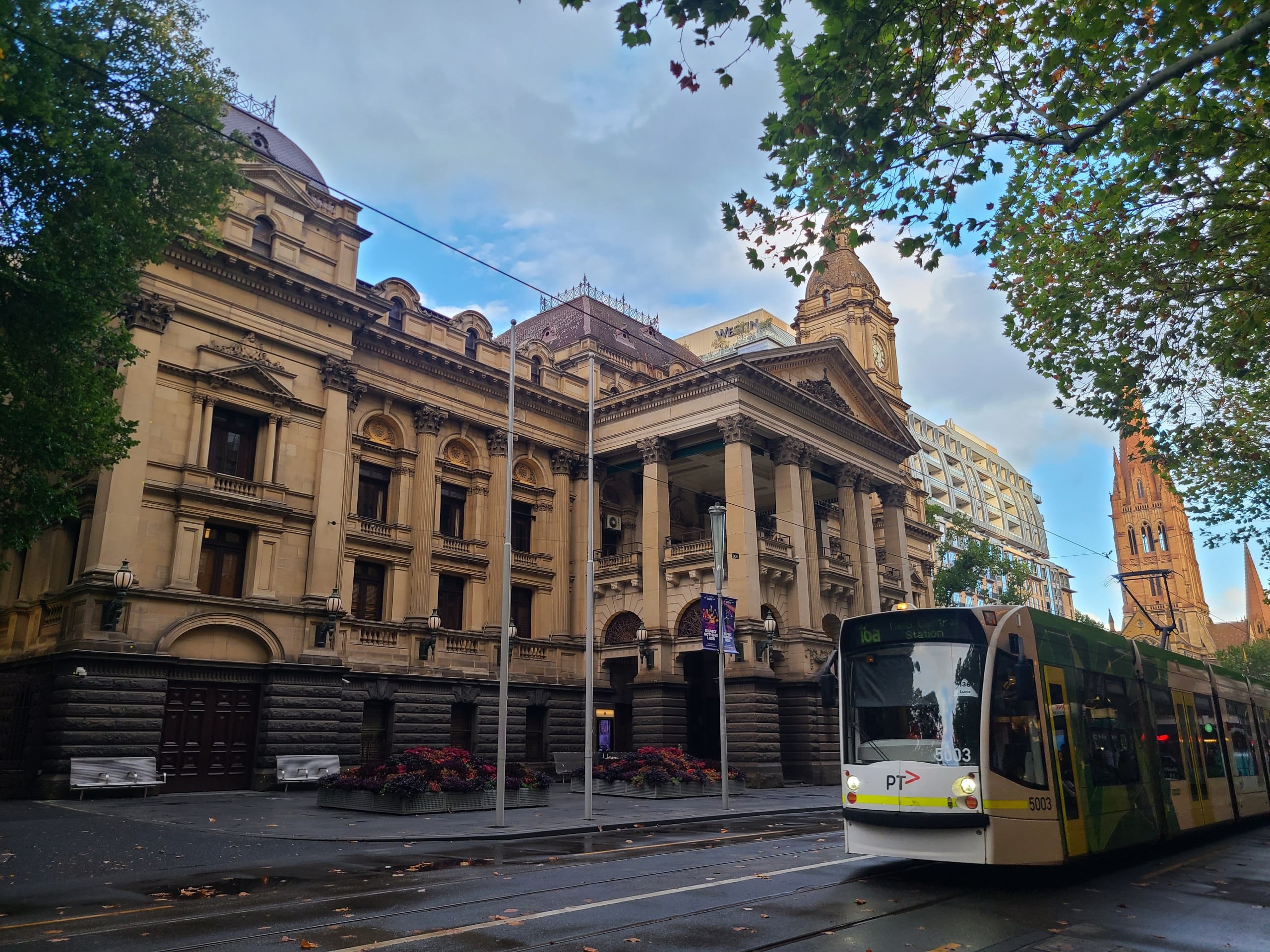 swan street precinct